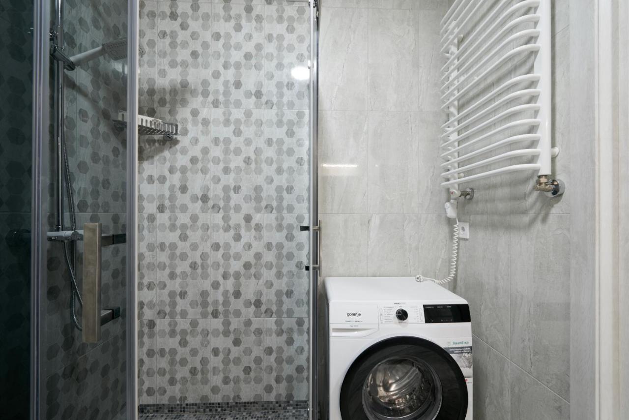Квартира Для Вас Карла Мікльоша 7 Apartment Lviv Luaran gambar