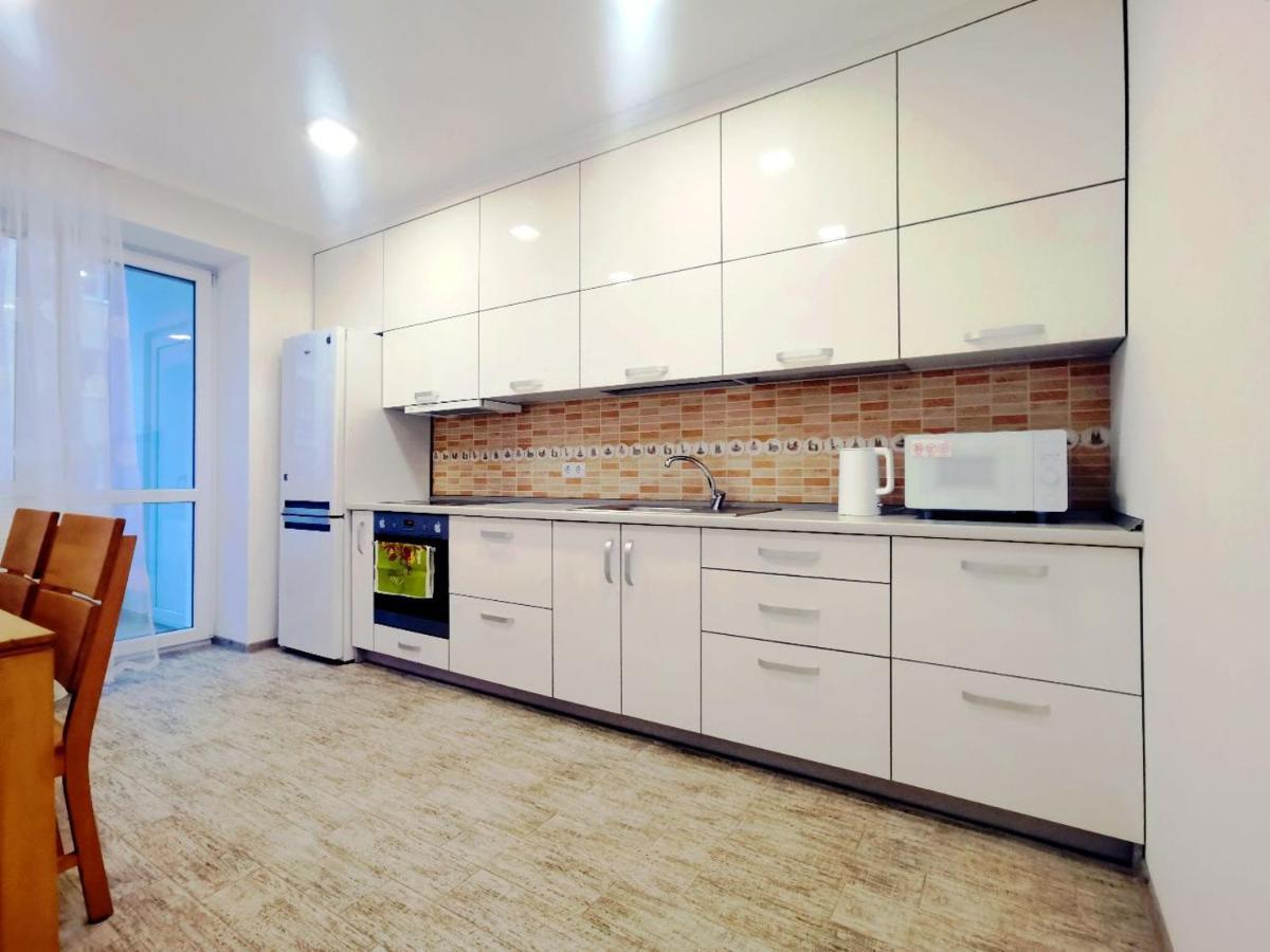 Квартира Для Вас Карла Мікльоша 7 Apartment Lviv Luaran gambar